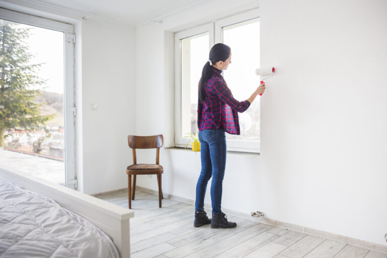 Best Exterior Paint for Texas Heat, Sun, and Storms